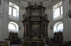 Dom Altar